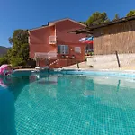 Amazing Apartment In Stasevica With Wifi