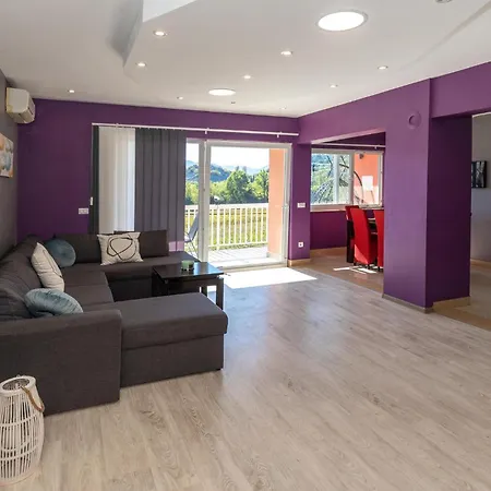 Pet Friendly In Stasevica