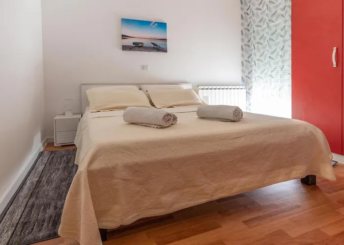 Apartment In With Wifi Stasevica