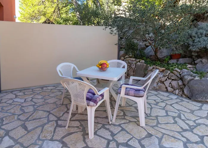 In With Wifi Apartment