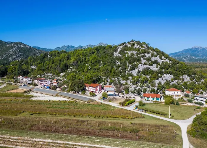 Apartment In With Wifi